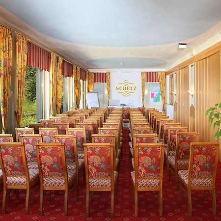 Schuetz Hotel Обертауерн Екстериор снимка